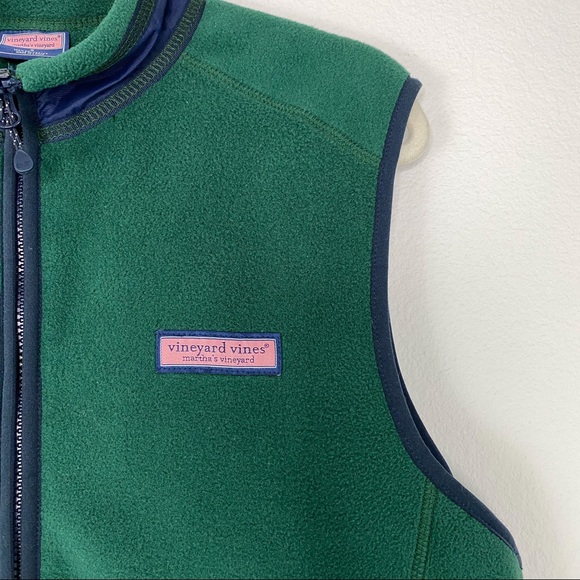 🧤SOLD🧤Vineyard Vines Plush Fleece Zip Front Vest - Picture 5 of 7
